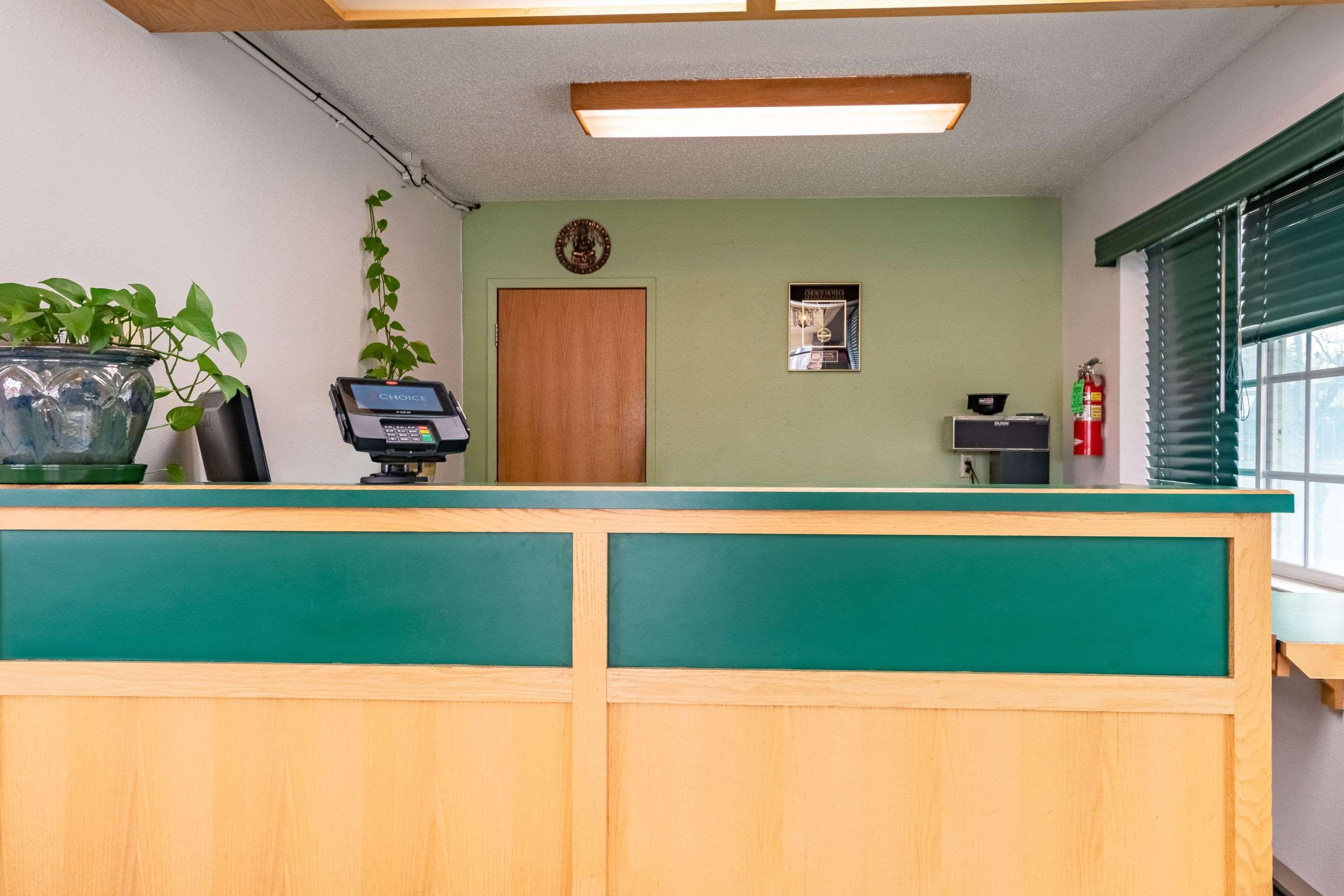 High Desert Inn Prineville Ngoại thất bức ảnh